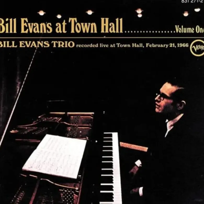Album33 T 30 CM At Town Hall, Volume One