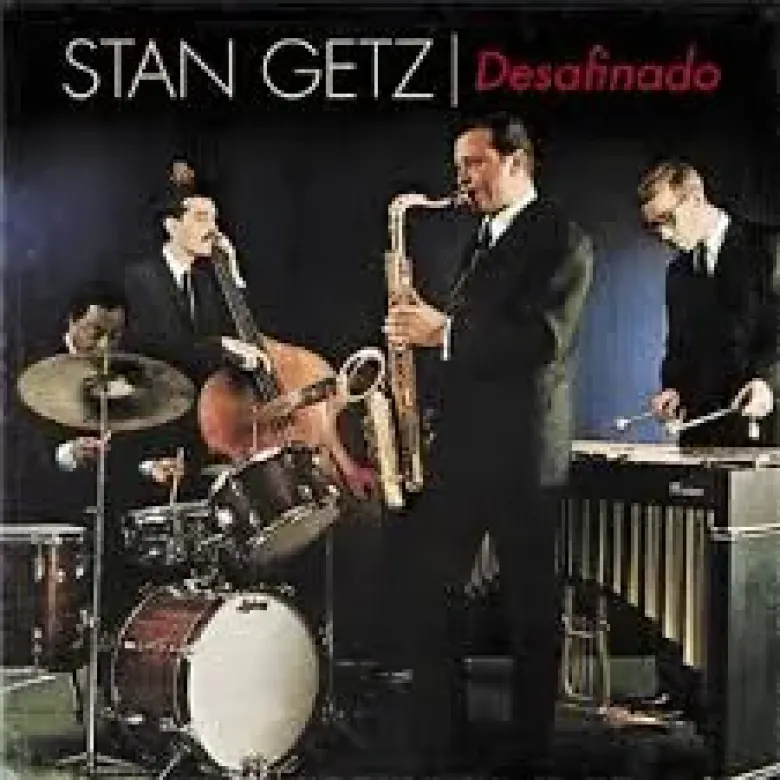 Album33 T 30 CM Desafinado