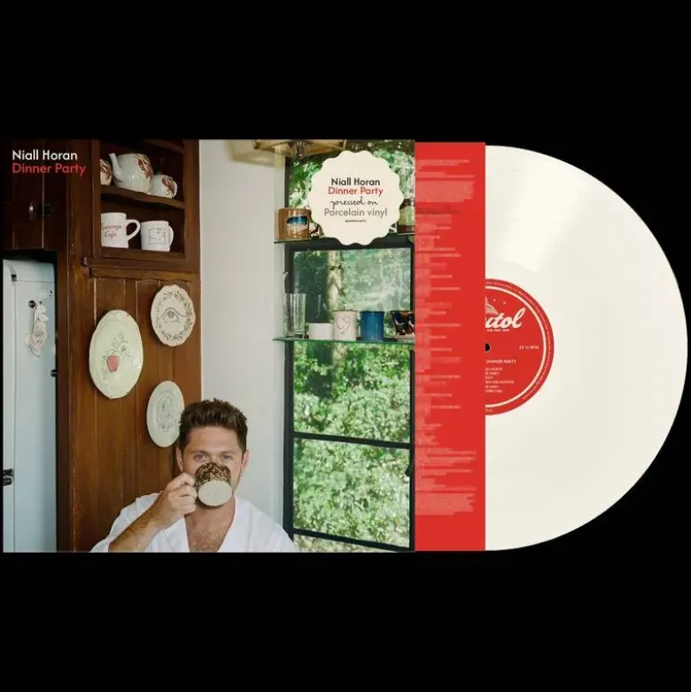 Album33 T 30 CM Dinner Party